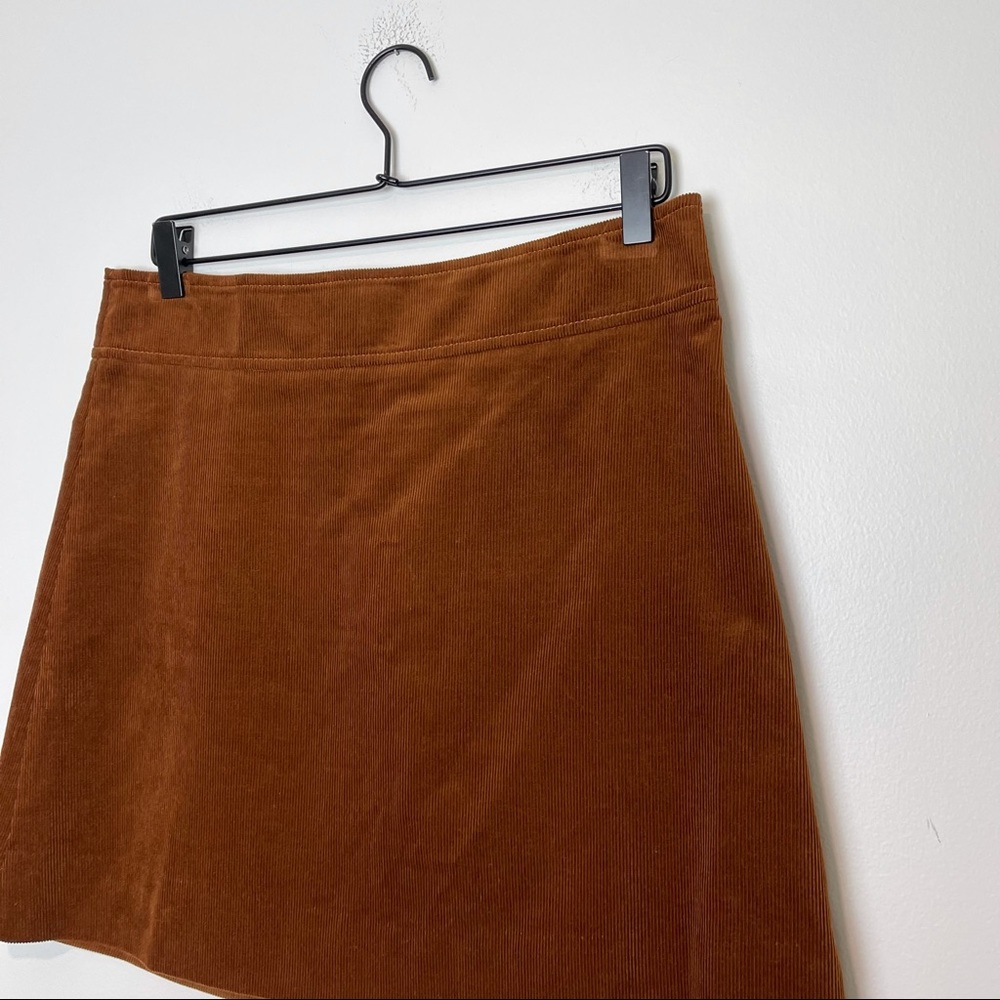 J. Crew Mini skirt in corduroy Brown Size 8 - Picture 4 of 9